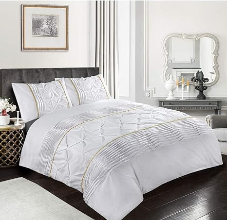 DIAMOND PINTUCK IMPERIAL WHITE DUVET SET 8 PCS (LUXURY)