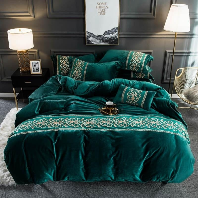 Luxury Aplic Work Velvet Duvet Green