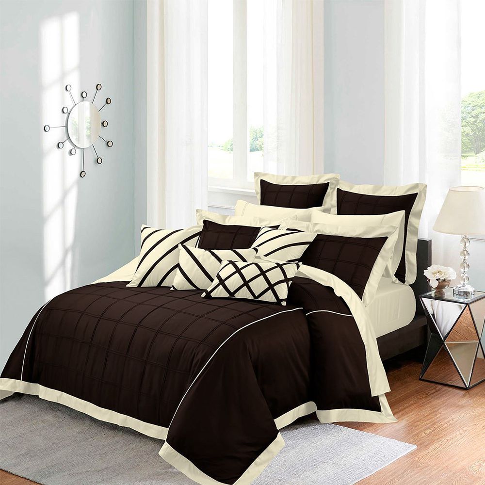 Brown Embellish Box Pleats Duvet Set