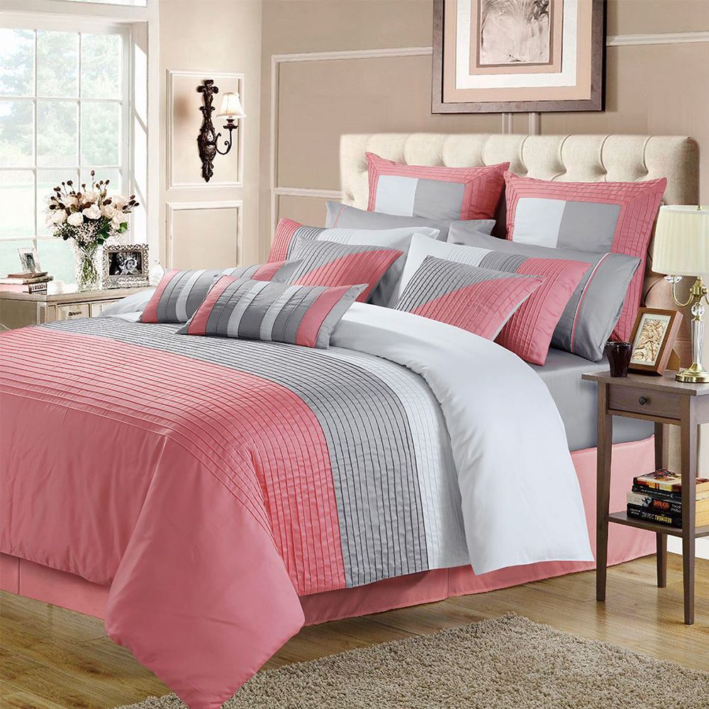 Embellish Horizontal Pleats Duvet Set Pink & Grey