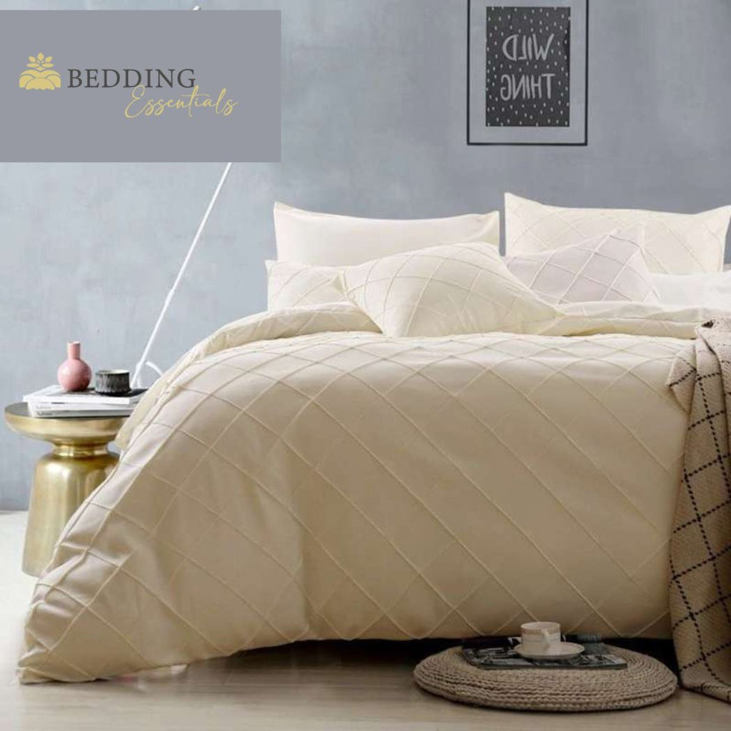 Cross Pleated Duvet Set -Cream